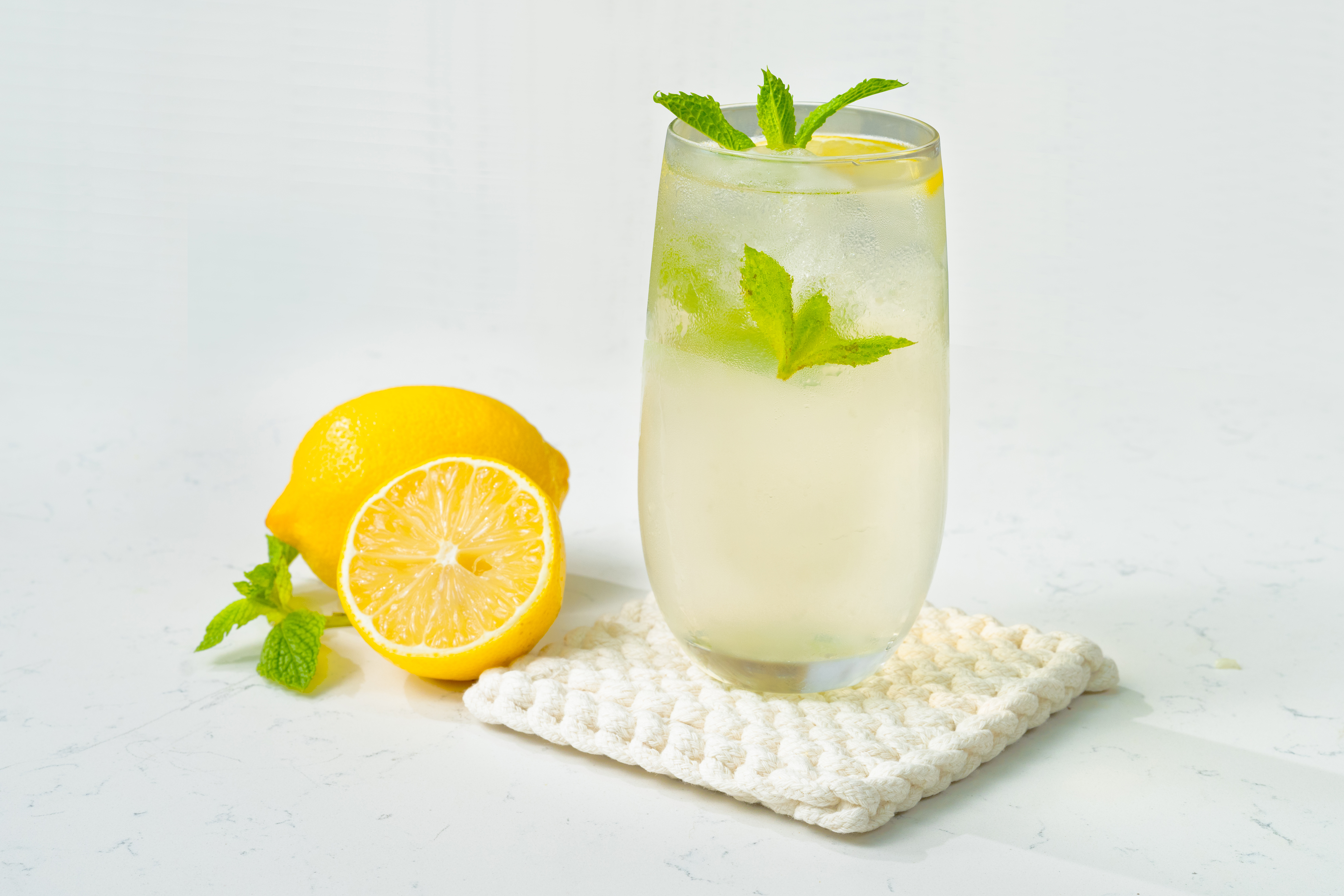 Honey Mint Lemonade